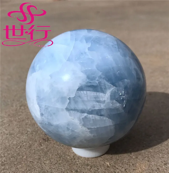 blue spheres on snapchat