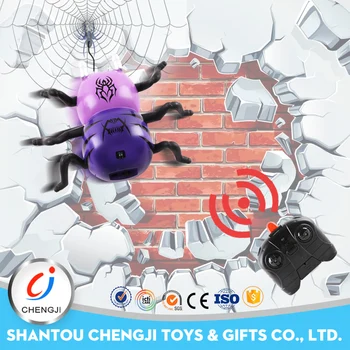 wall climbing spider toy