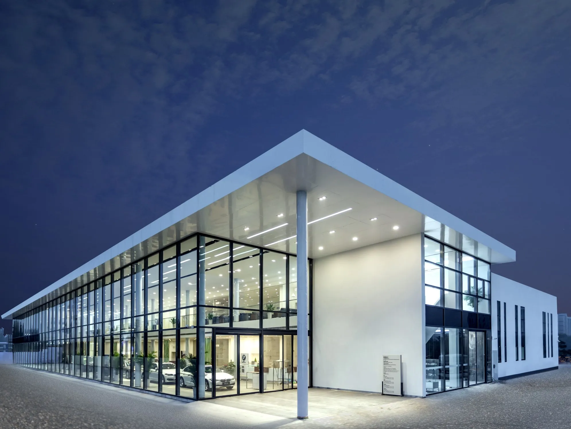 Спортивный центр озеро круглое. Каркас ангара лстк. Сэндвич панели для производственных зданий. Сборные центра. Сборные центра.