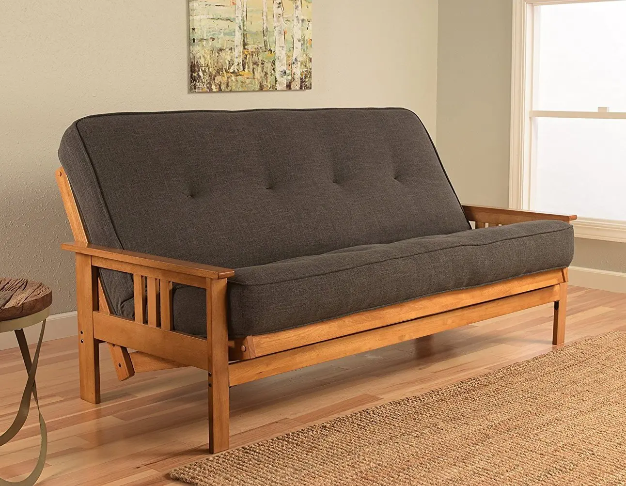 Деревянный диван