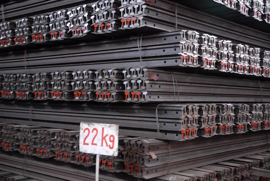 22kgs Light Rail.jpg