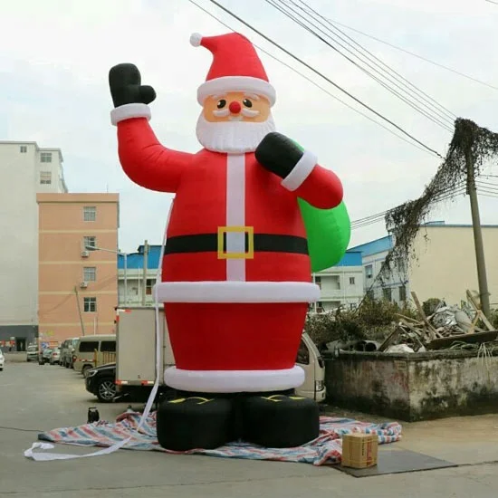 inflatable santa claus.jpg