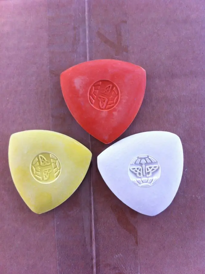 tailor chalk for garment.jpg