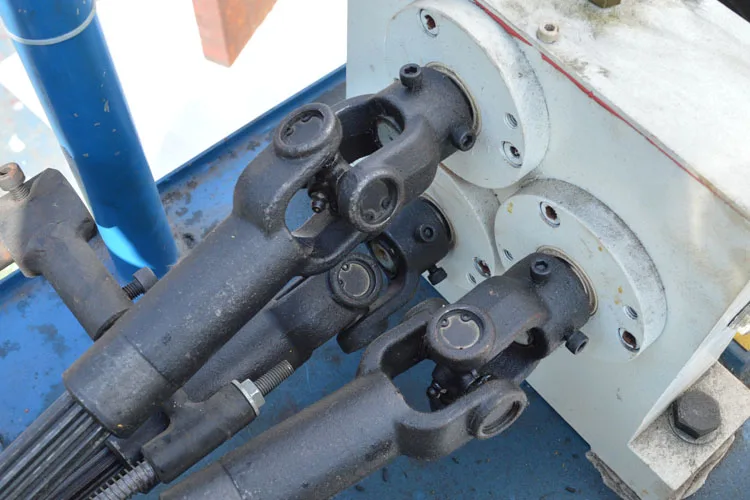 pipe threading machine.jpg