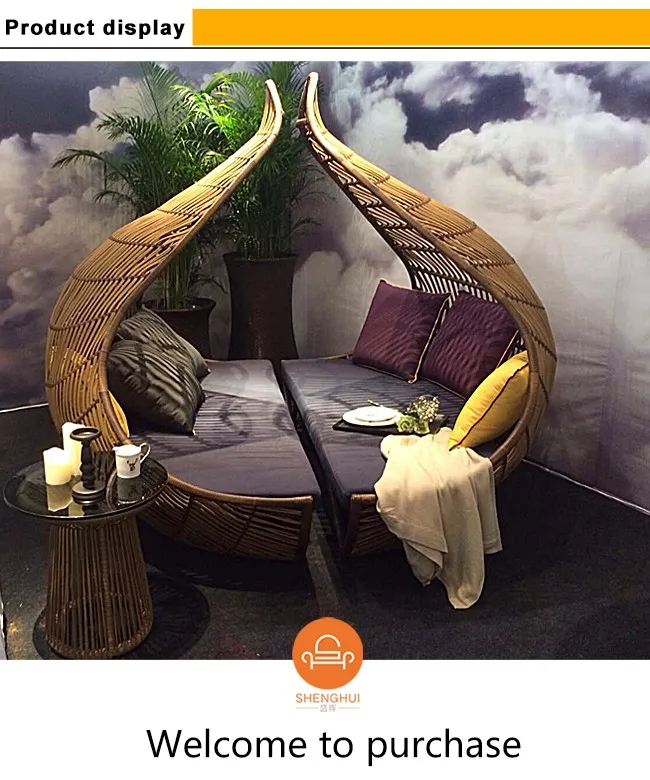 New King Design Wing Indoor Outside Garden Rattan Wicker Daybed Outside Garden Rattan Wicker Daybed
