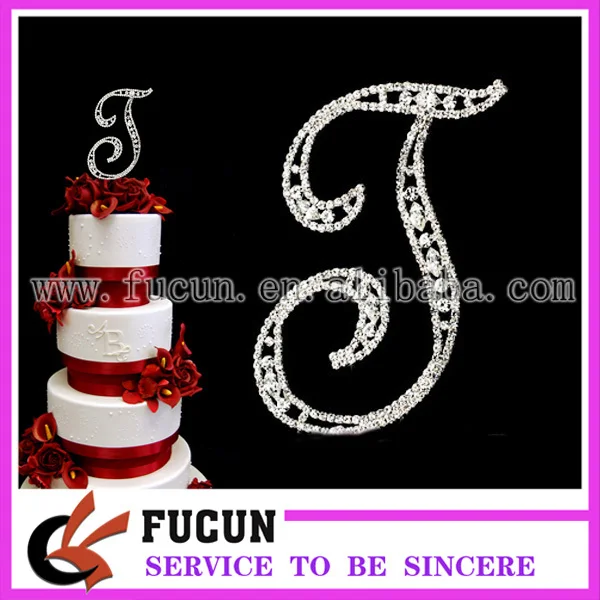 Marquise cake topper T.jpg
