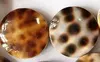 /product-detail/shell-beads-tiger-cowrie-flat-round-20mm-113290373.html