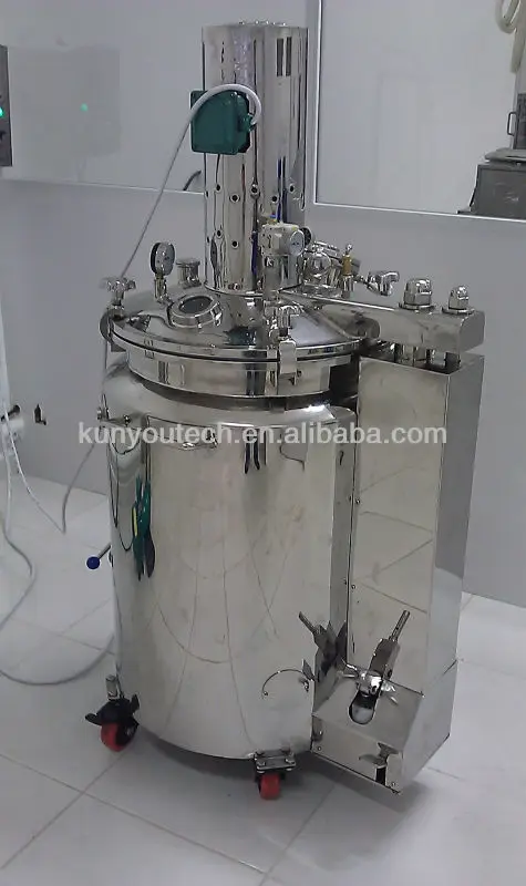 -Movable  gelatin melting and service tank 