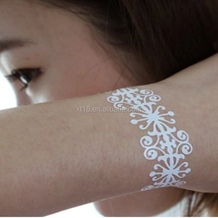  Gambar  34 Foto Tattoo Design Butterfly Kupu  Tubuh Wanita 