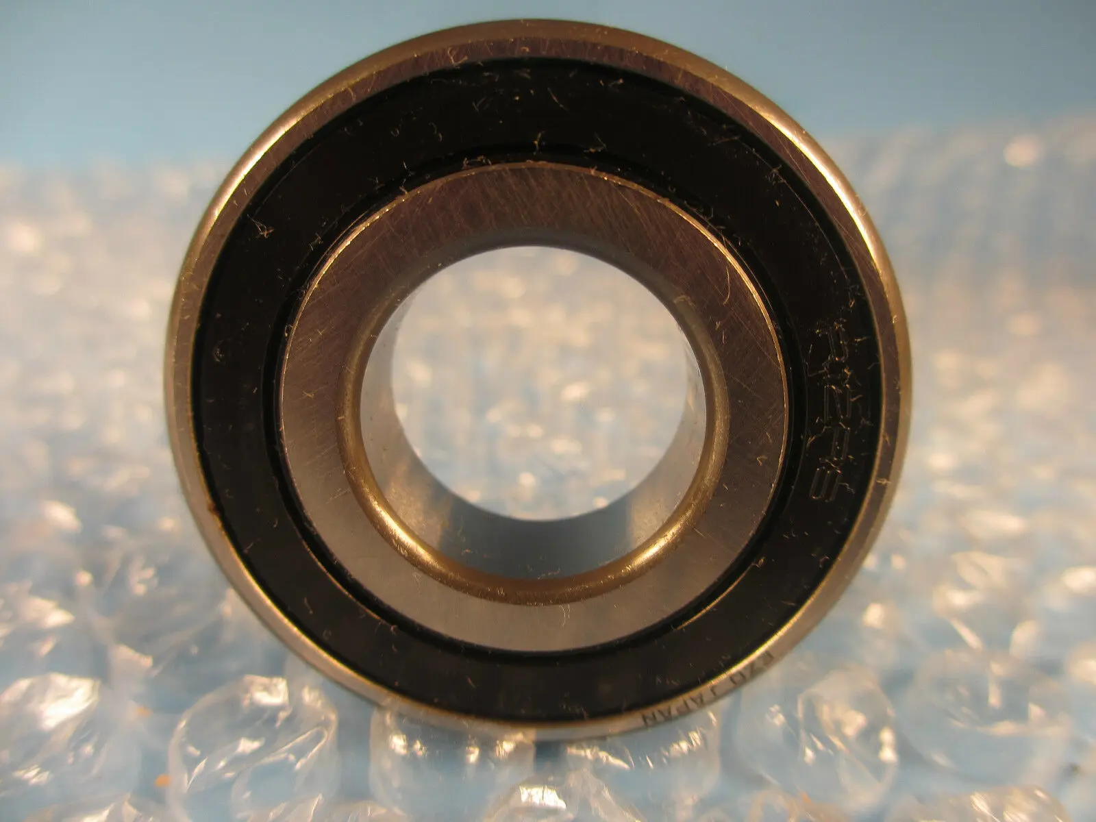 Ezo R12 2rs Japanese Single Row Radial Steel Bearing R12 Vv/mrc R12zz