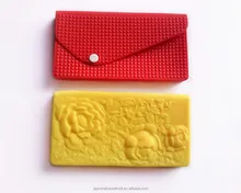 Индивидуальный заказ тиснением цветок дизайн конверт мешок молнии Силиконовые клатч женские кошельки и кошельки