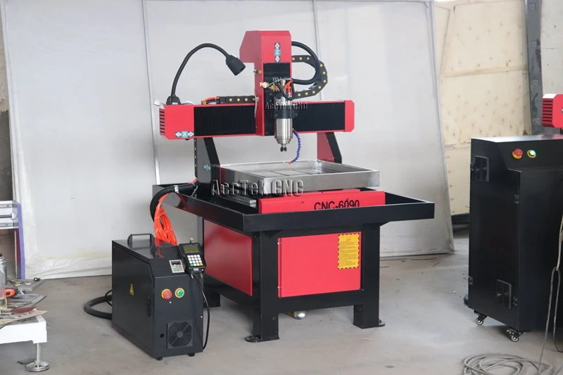 Red balck mold machine.jpg