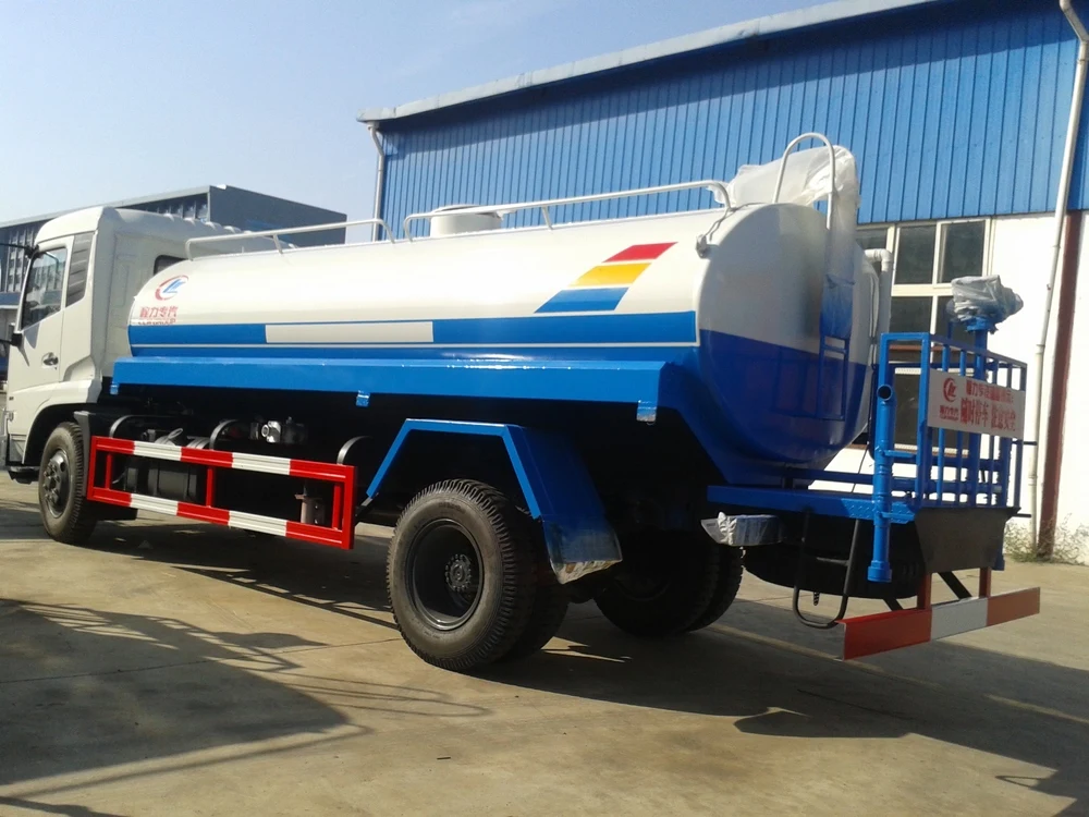 New Design Sprinkler Water Tank Truck 4x2 Water Bowser Carrying Trucks