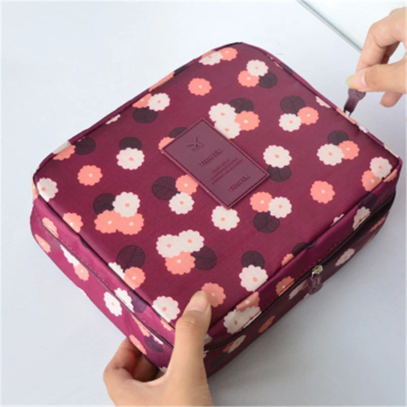 wholesale custom  waterproof portable travel makeup case cosmetic bag