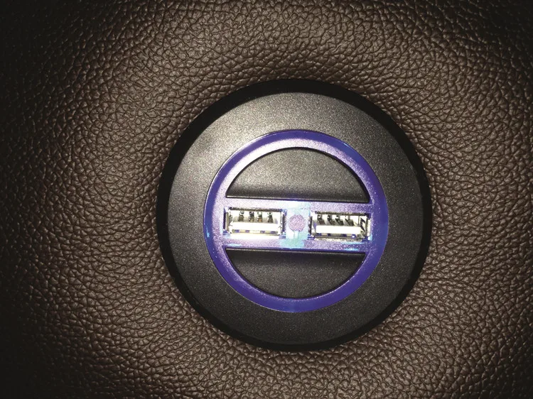 Electric & USB port_.jpg