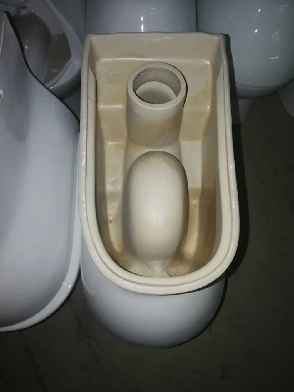 Cheap Wc Toilet Chinese T Two Piece Ceramic Wc Toilet With Strap 250mm