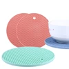 18*0.8cm thick Easy-cleaning heat resistant Honeycomb Round Table Mat Food Grade Silicone Heat Insulation Place Mat