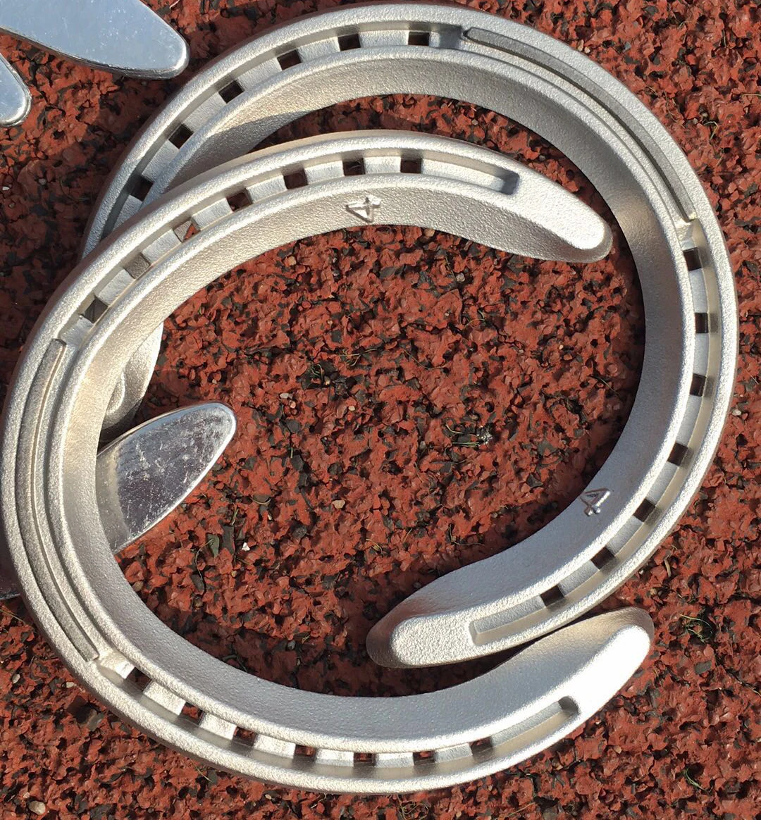 Hot Sale Wholesale Lightweight Aluminum Horseshoes Buy Lightweight
