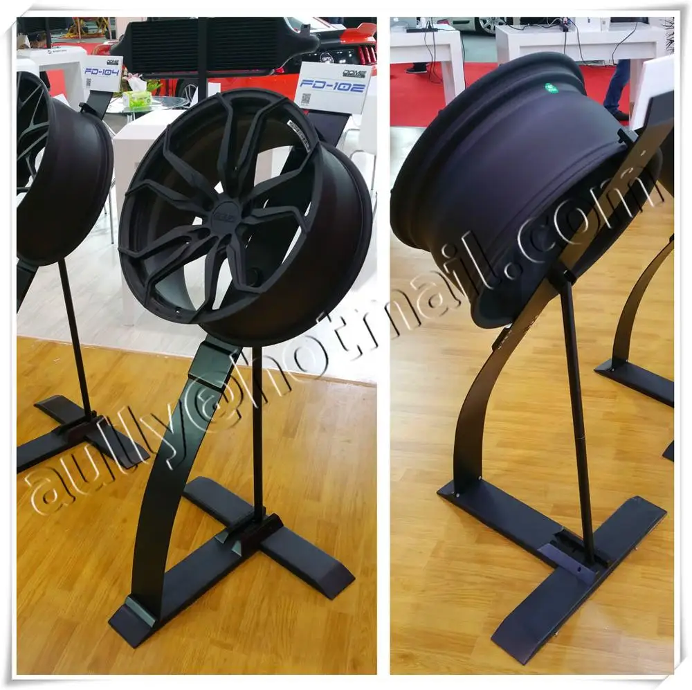 Creative Car Wheel Display Stand Creative Car Wheel Display Stand
