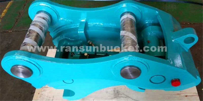 tilt rotating quick hitch excavator