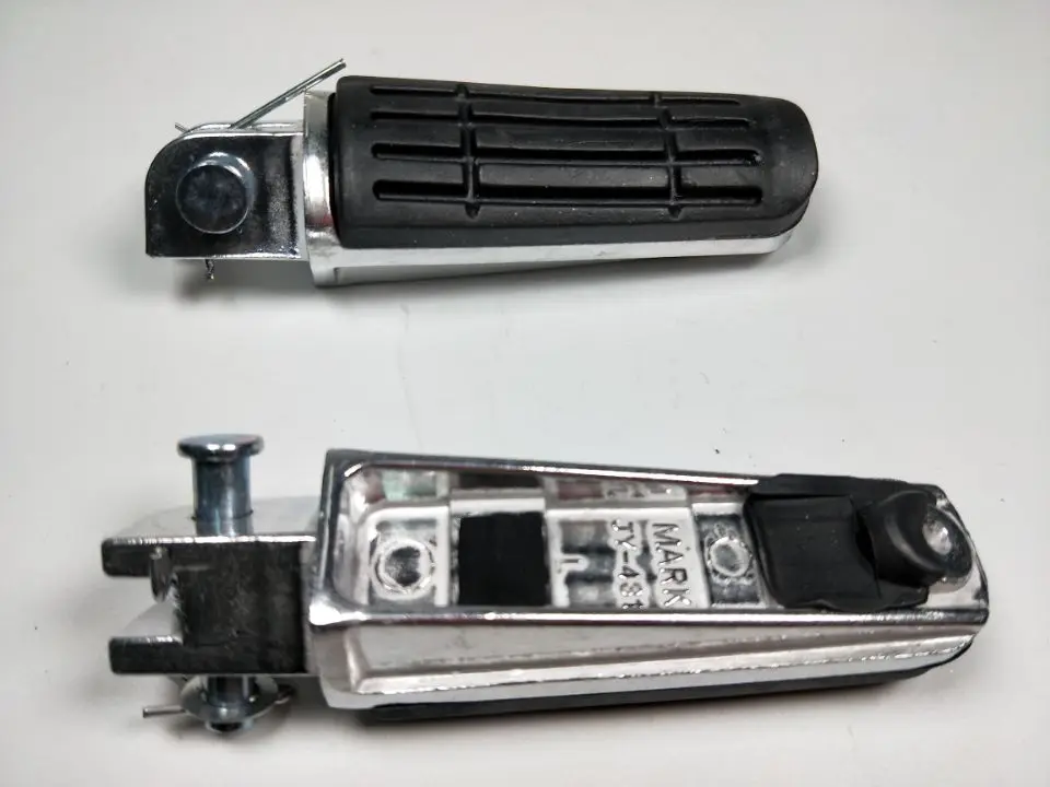 motorcycle body part motorcycle pedal motorcycle footrest for FZ16