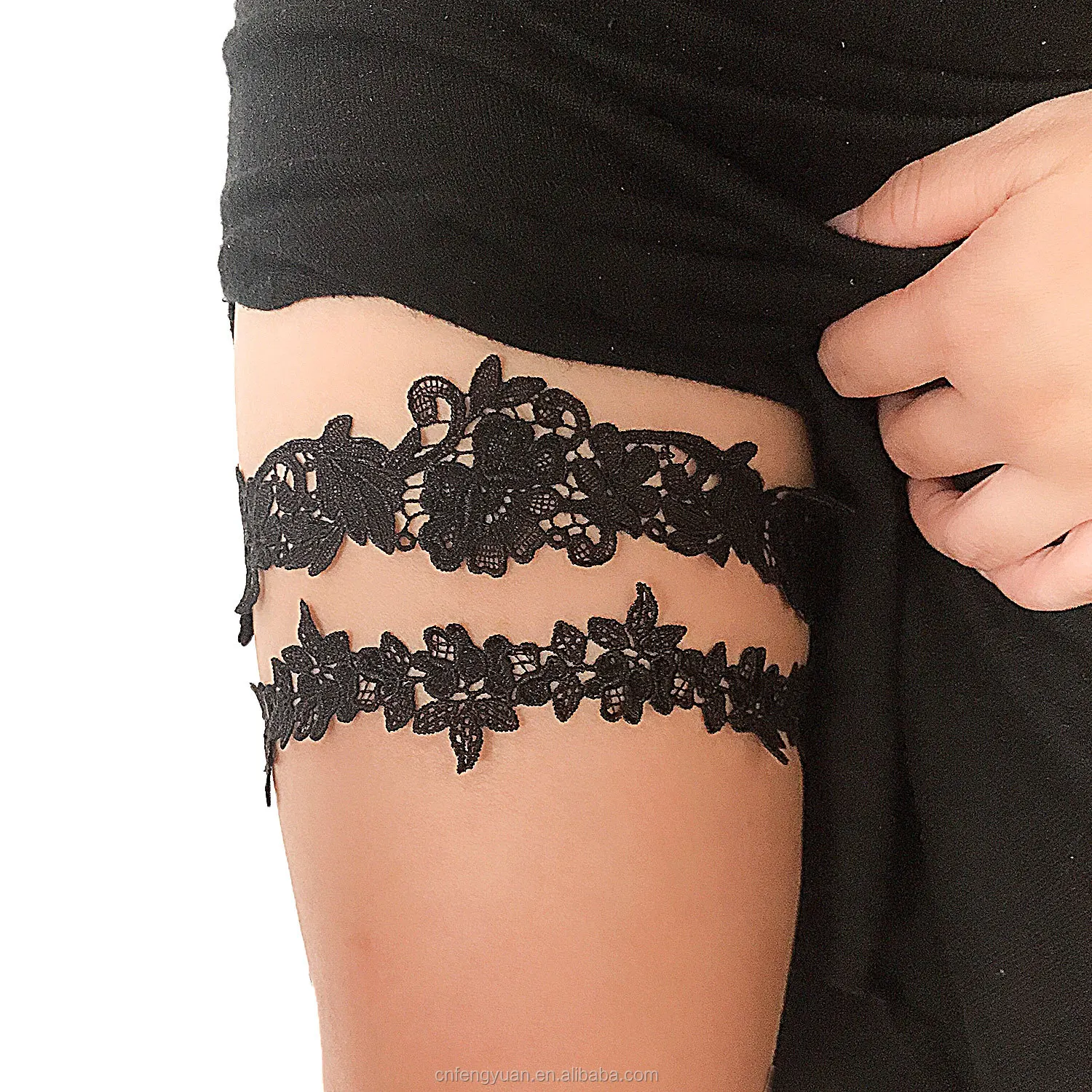 bride leg garter