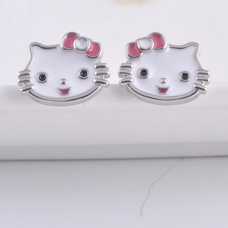 Серьги хелло китти. Детские серёжки хелло китти. Серьги хелло китти. Серёжки хелло китти серебро. Красивые сережки хелло китт.