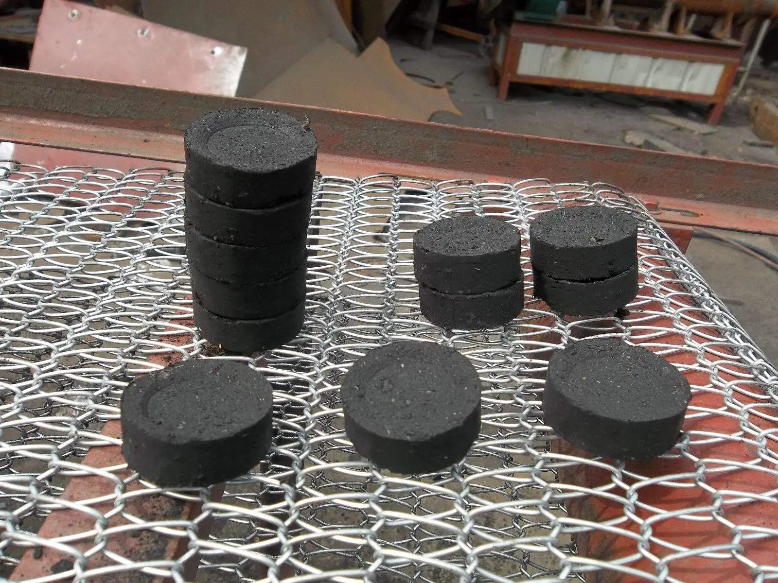 На Основе Угля Гранулированного/гранулы/порошок/колончатый Активированный Уголь 