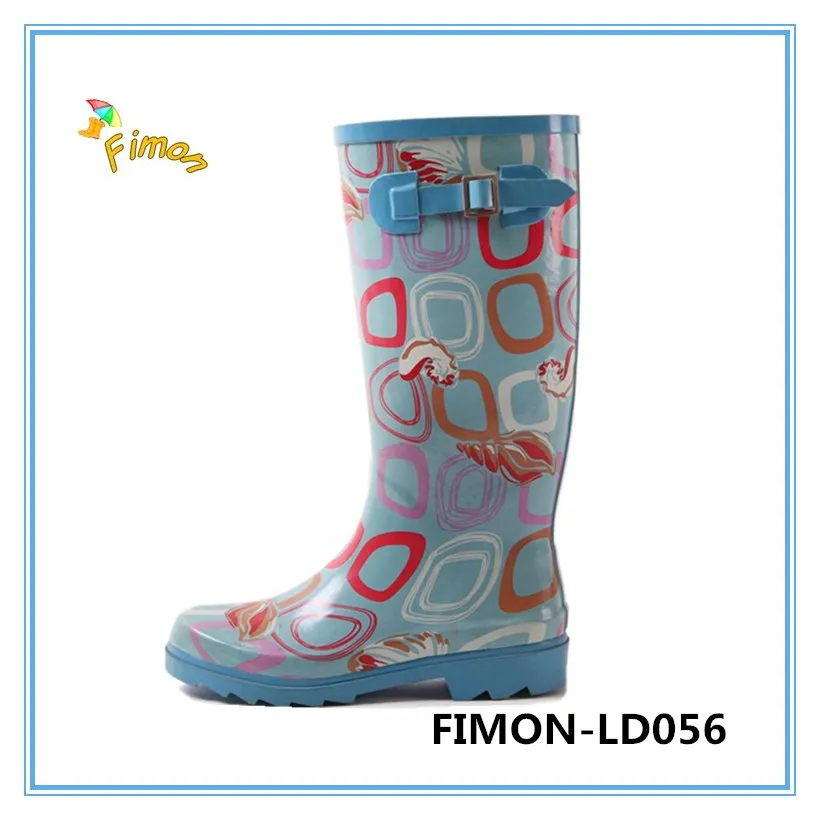 fashionable waterproof boots
