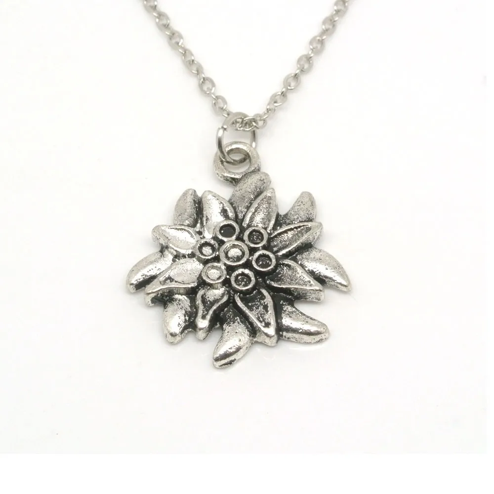 50 Dijes De Flores Chapados En Plata Antigua Para Pulseras