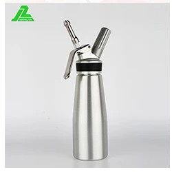 Ice-Cream-Dispenser_09.jpg