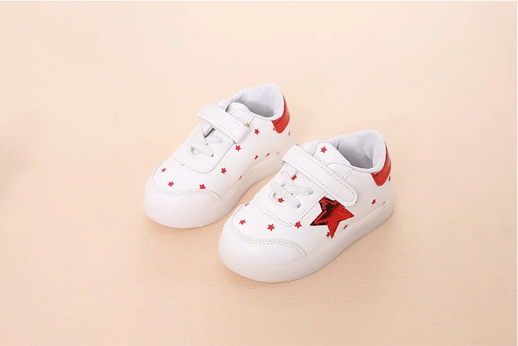 shoes white colour