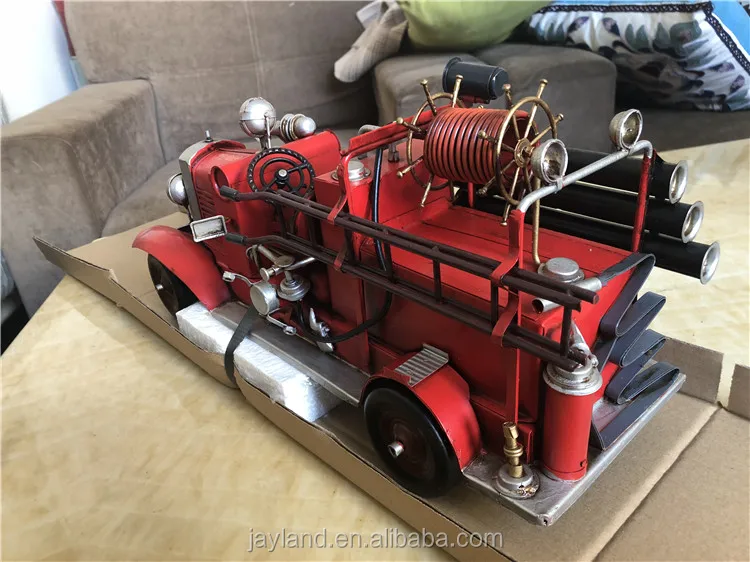 Antique Style Metal Model Fire engine Model