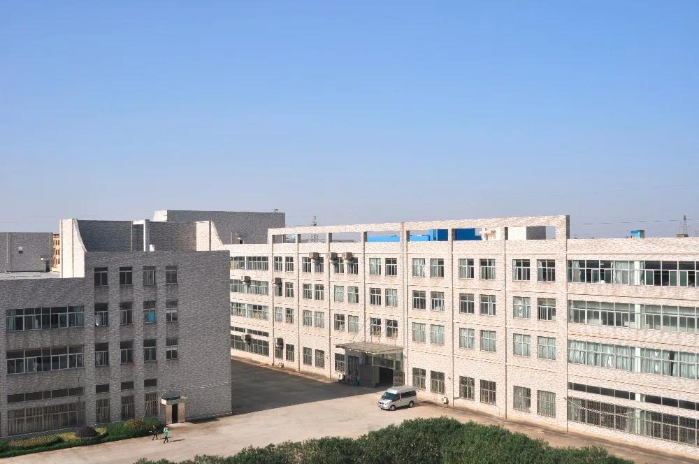 Edredón relleno de plumón de pato tamaño king con una calidad excepcional