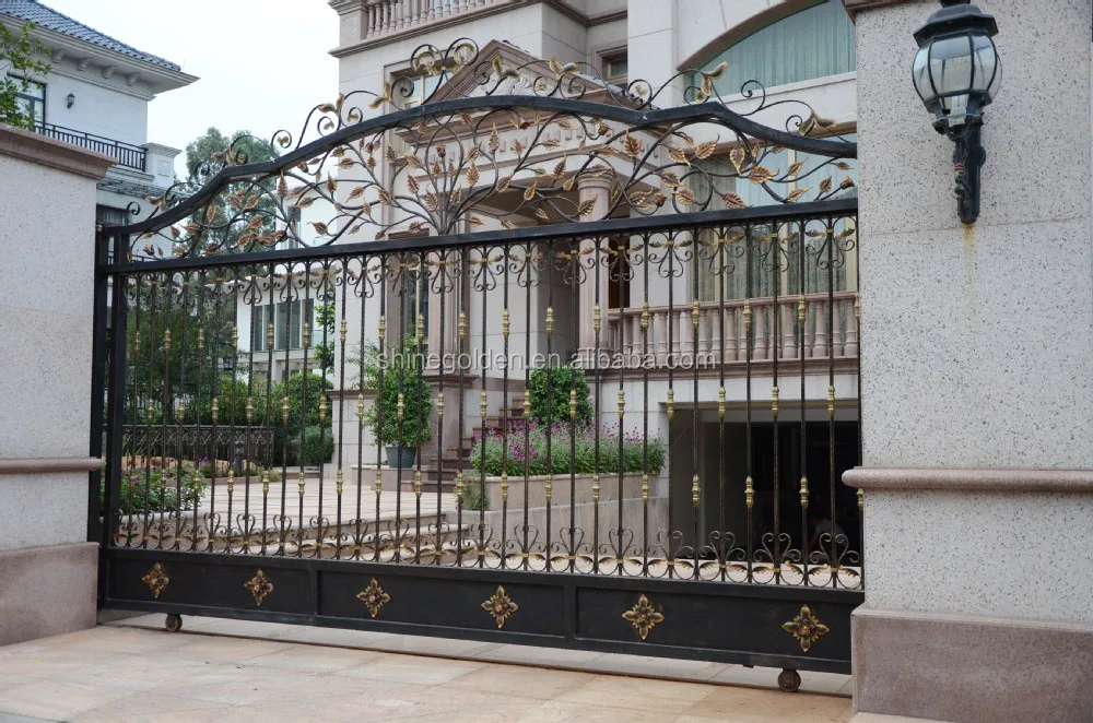 Featured image of post Gate Grill Design For Home / Front gate main gate iron gate photo gallery one side open home gate designs photo.