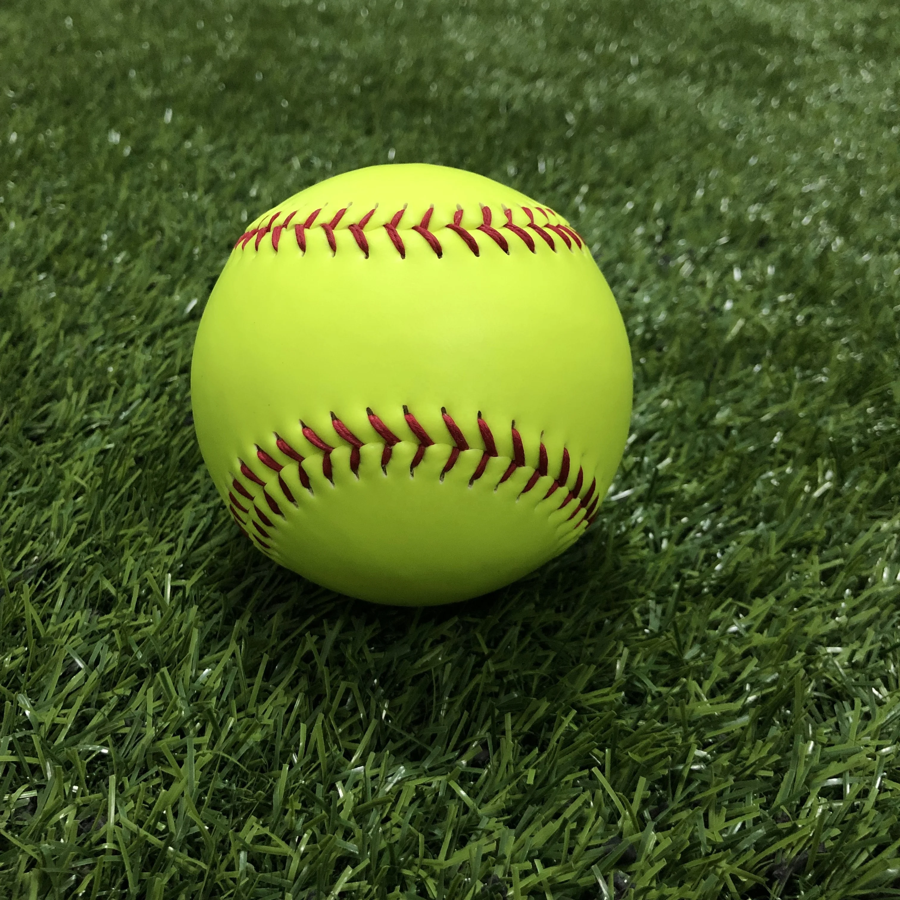 12 Inch Cheap Good White Yellow Pvc Leather Softball With Cork Core