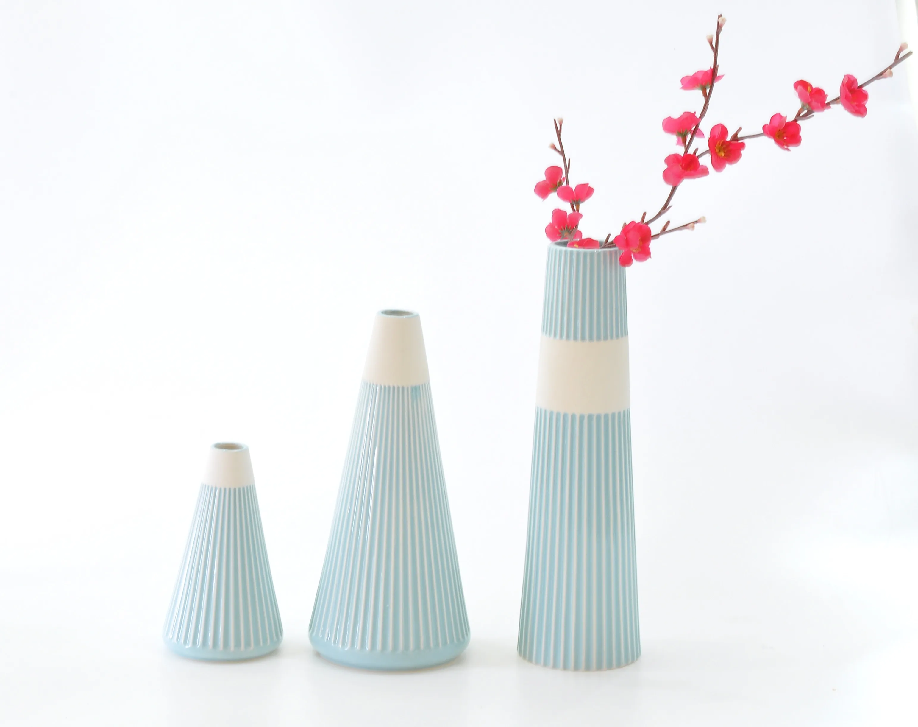 Modern Decorative Slim Ceramic Vases With Flowers In Glaze With Rubbing