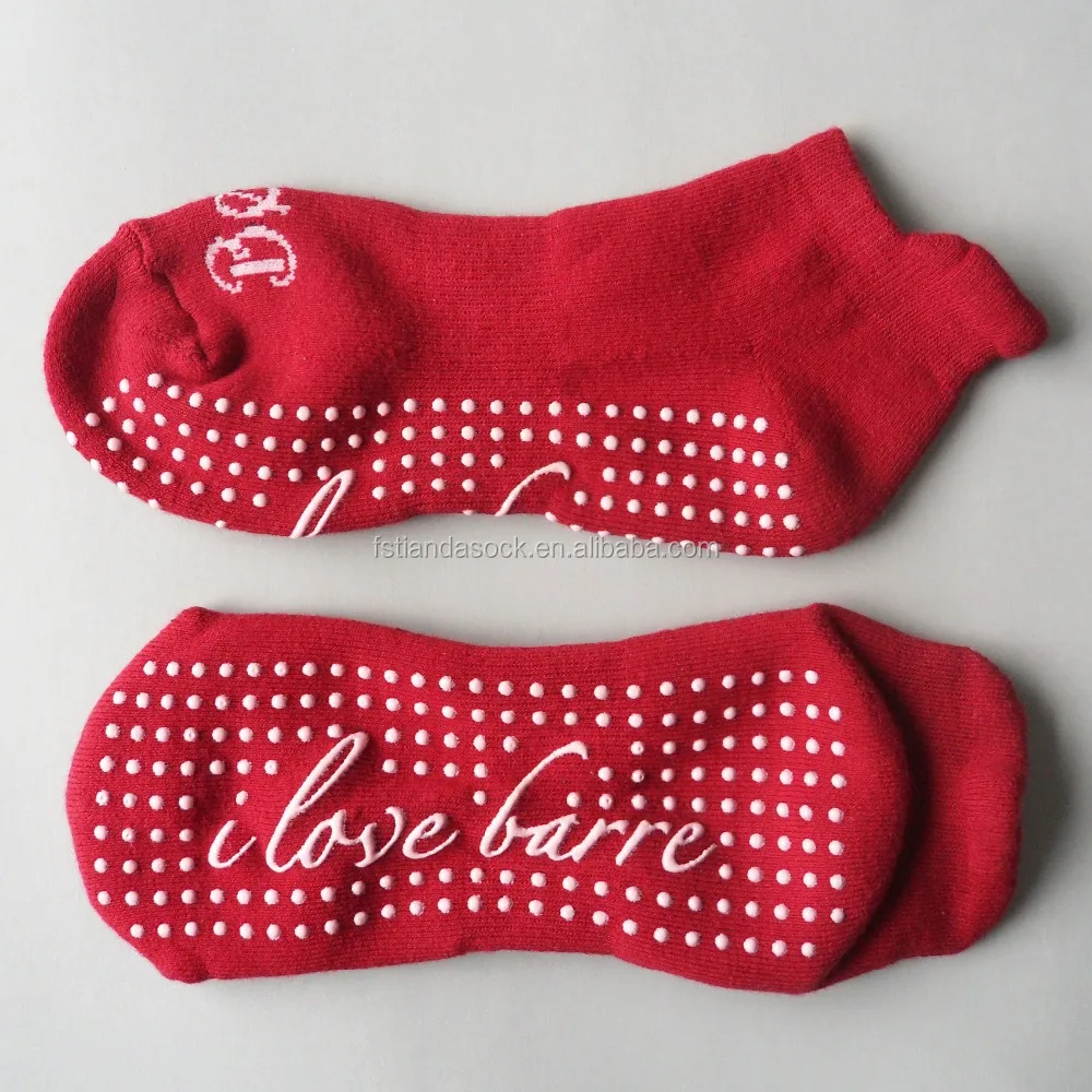 Customized Logo Words Anti Slip Gripper Sock Non Slip Grippy Sock