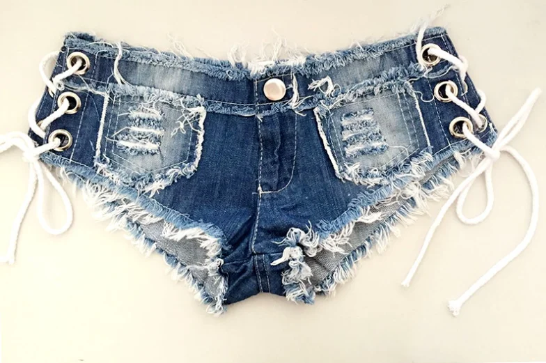 mini short jeans cintura baixa