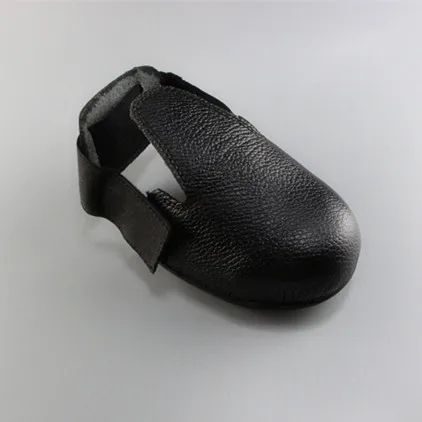 Leather overshoes with steel toe cap  for man