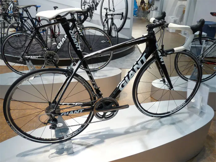 giant tcr advanced carbon road bike