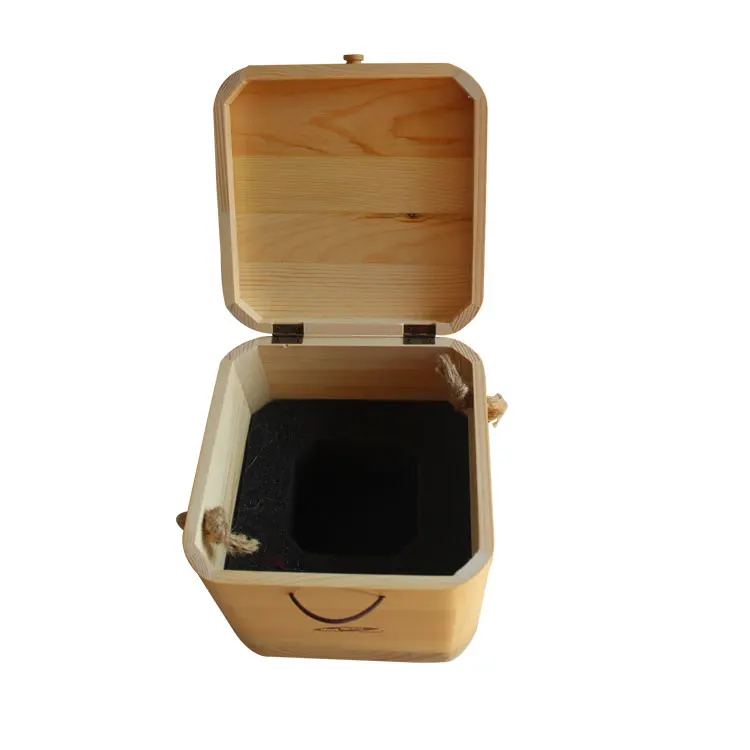 Luxury handmade fashionable high grade wooden box for gift promotional