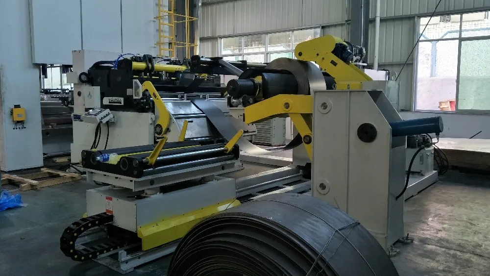 带线圈进纸机气动数控伺服送卷机