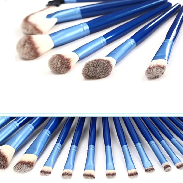 powder brush.jpg