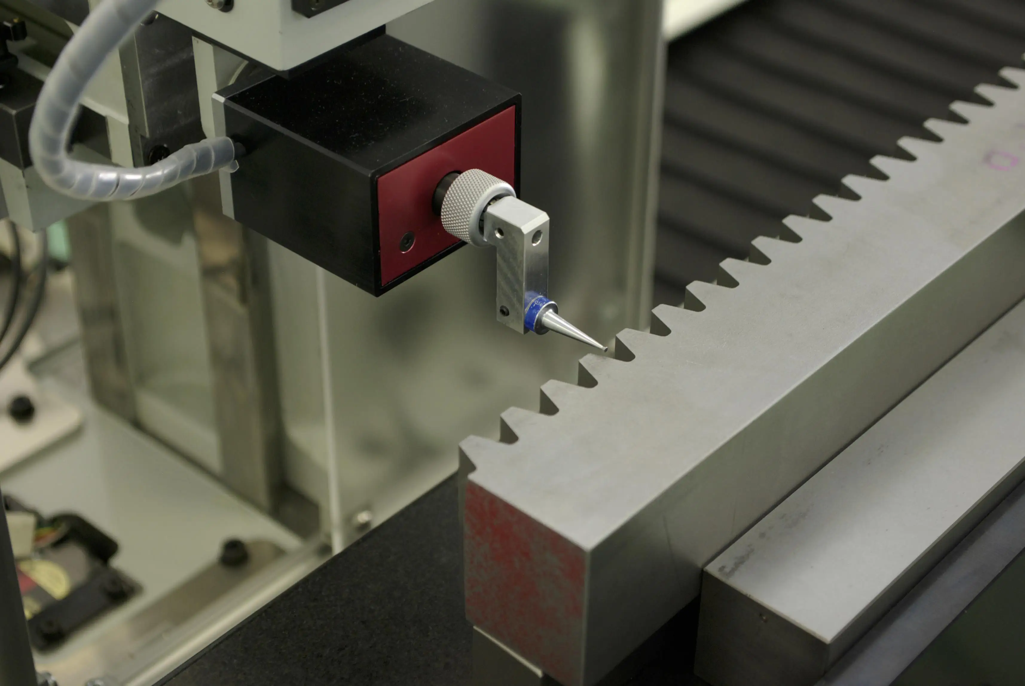 inspection_machine_4_l.jpg