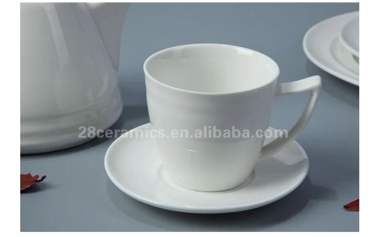 Wholesale ceramic ware china porcelain dinnerware set