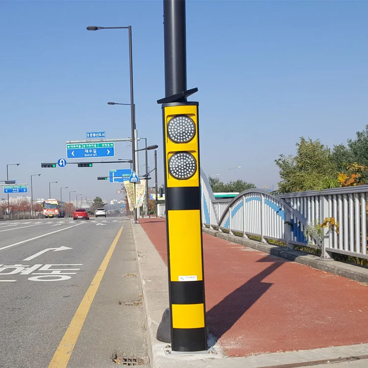 200mm-solar-led-flashing-amber-lights-with-ultra-bright-led-roadway