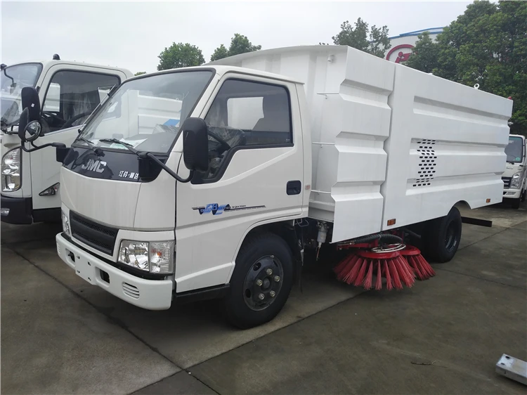 road sweeper truck (1).jpg