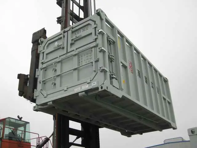 130712 Garbage Box B.jpg