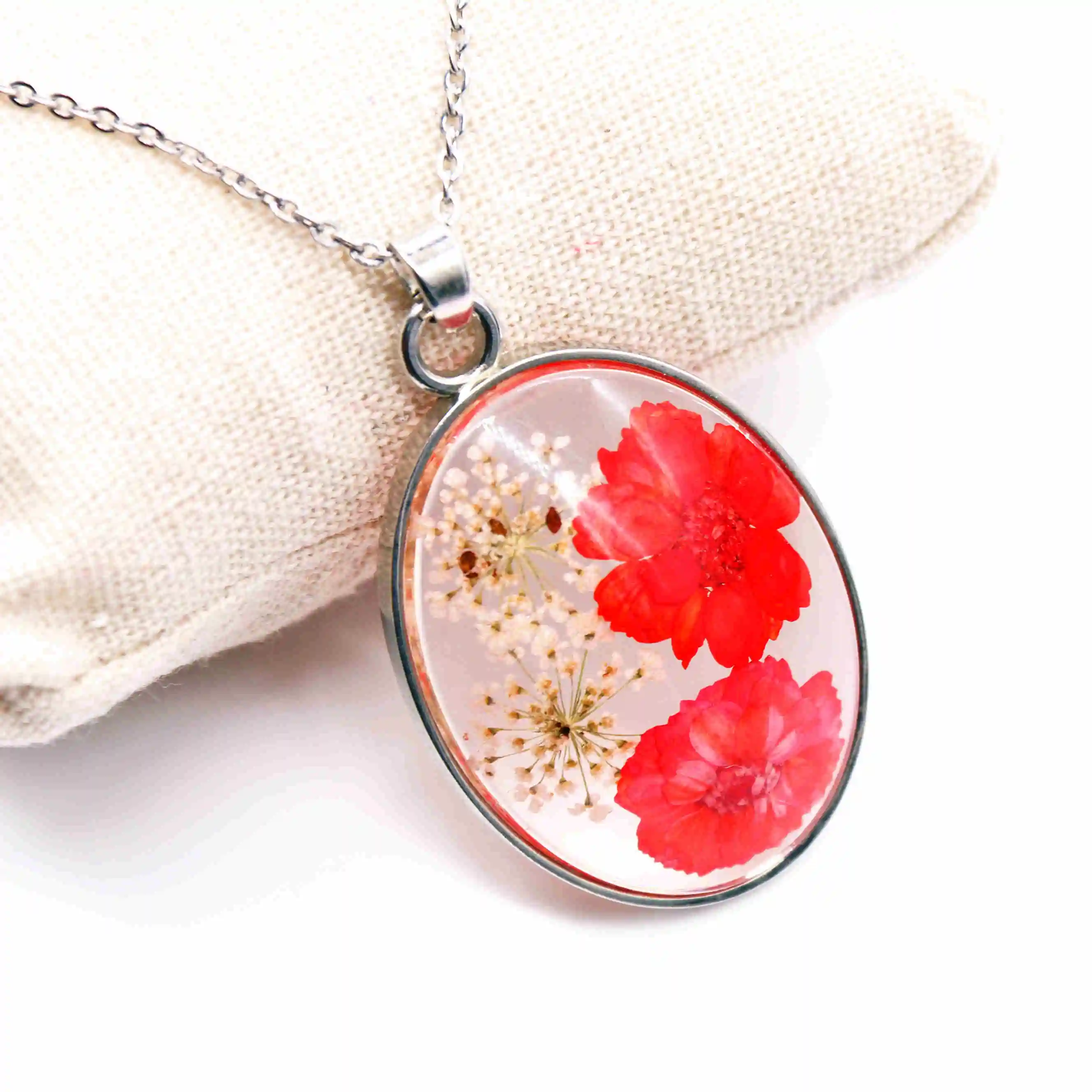 Fashion Handmade Resin Van Gogh's Real Sunflower Pendant Jewelry Zinc